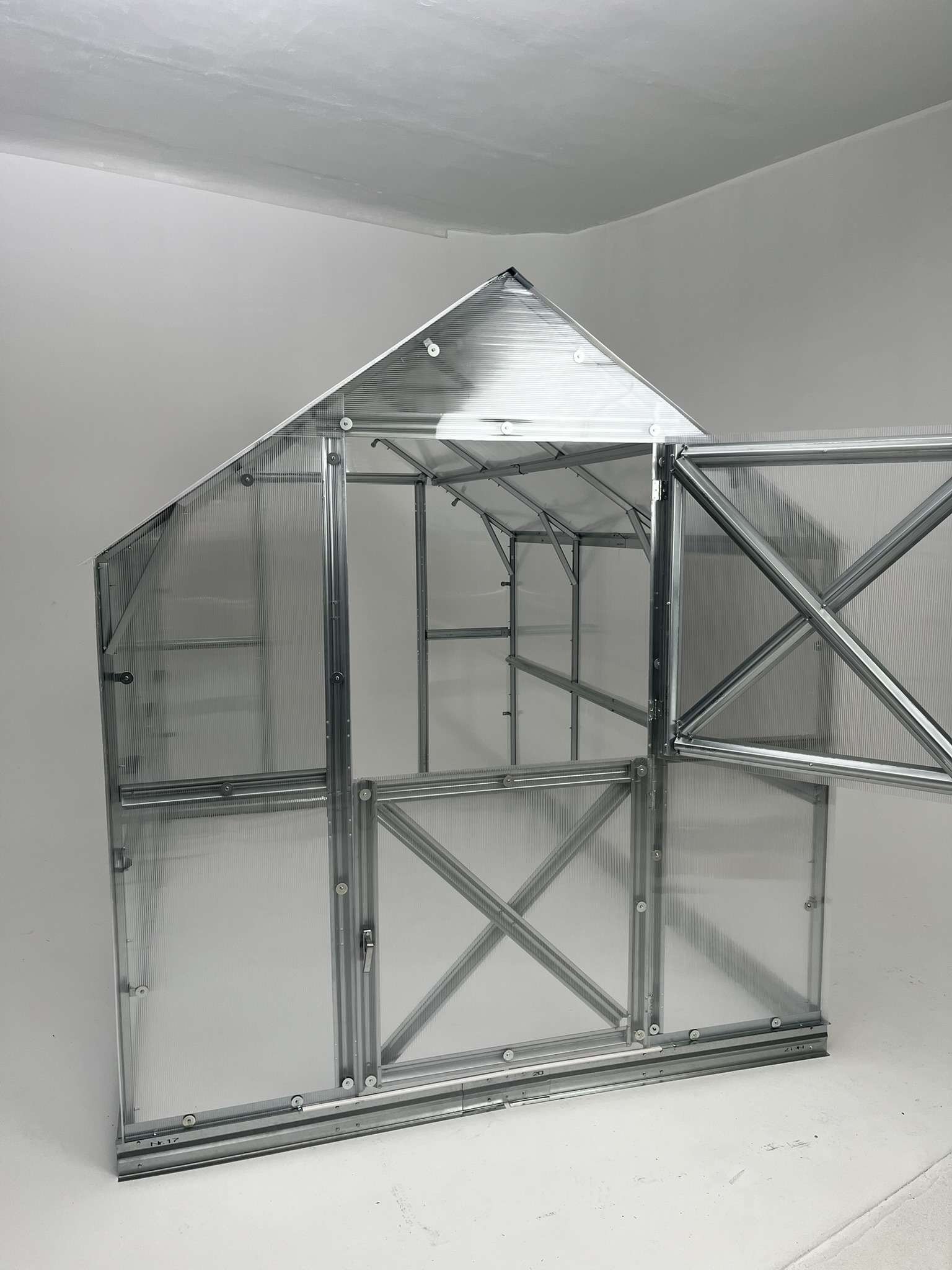 Img4216jpeg Šiltnamis Hobby 60 Mm Omega Profilis Pagaminta Lietuvoje Img 4216jpeg Šiltnamis Hobby 60 Mm Omega Profilis Pagaminta Lietuvoje Smart Five Mb